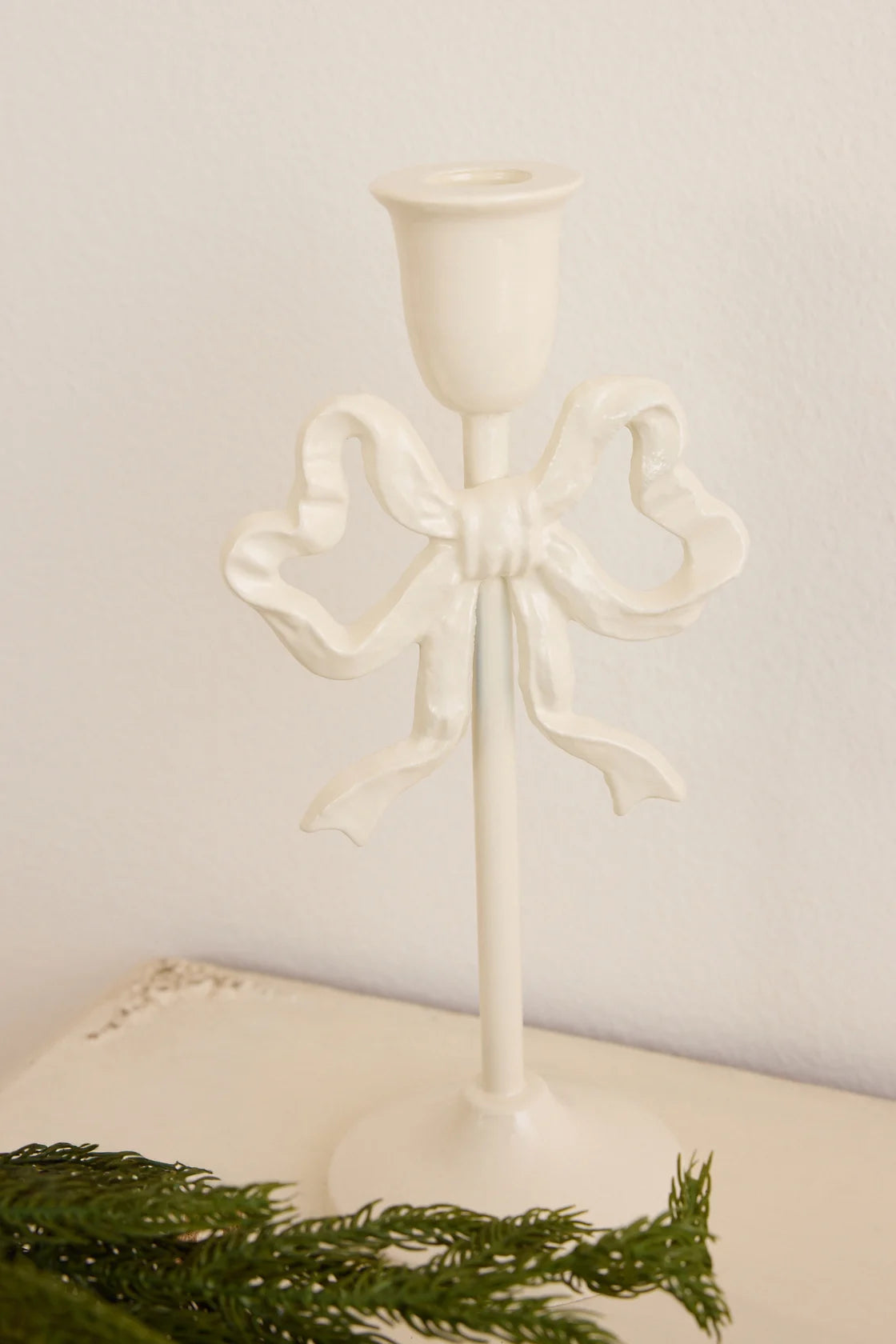 Cast Iron Bow Taper Holder