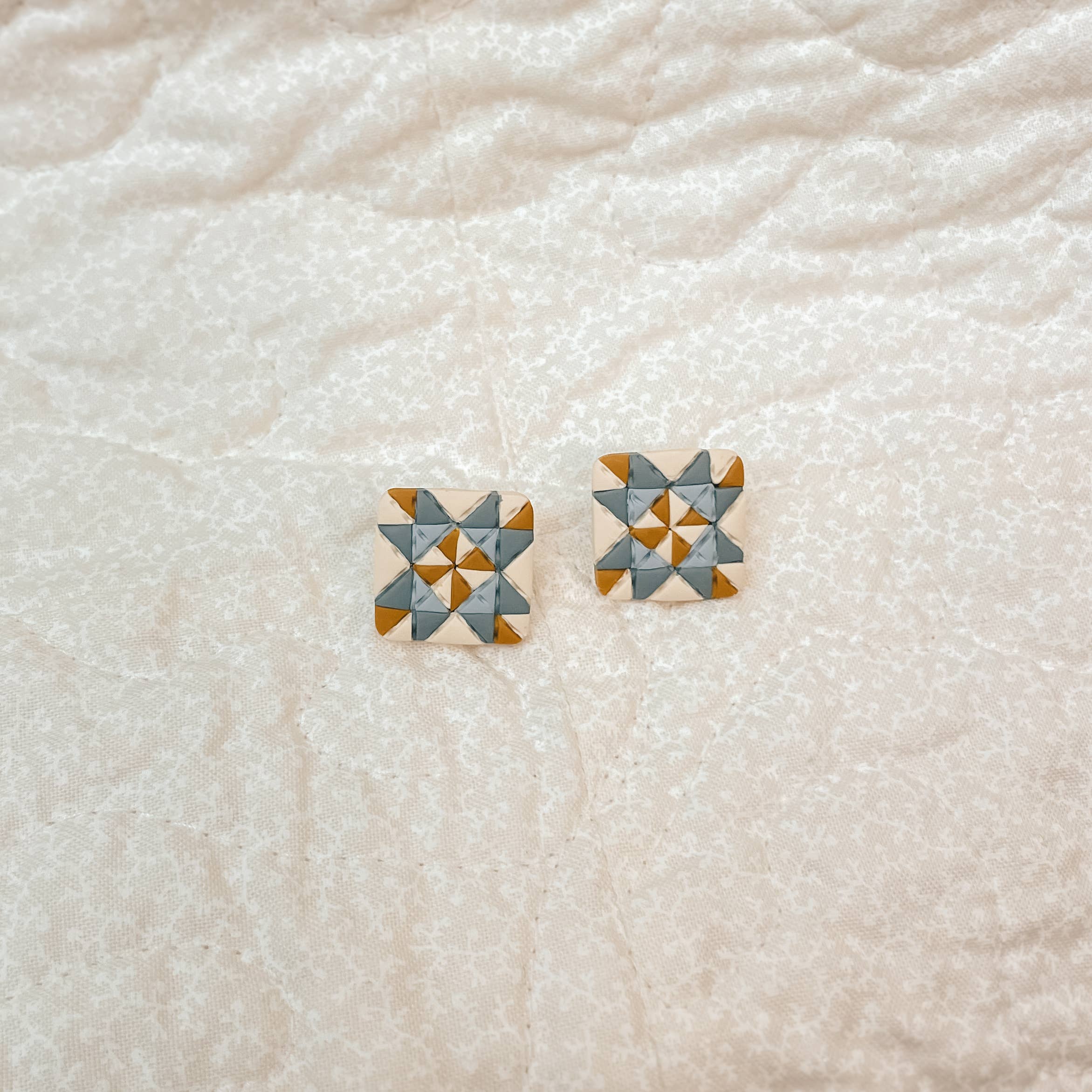 Quilt Block Stud