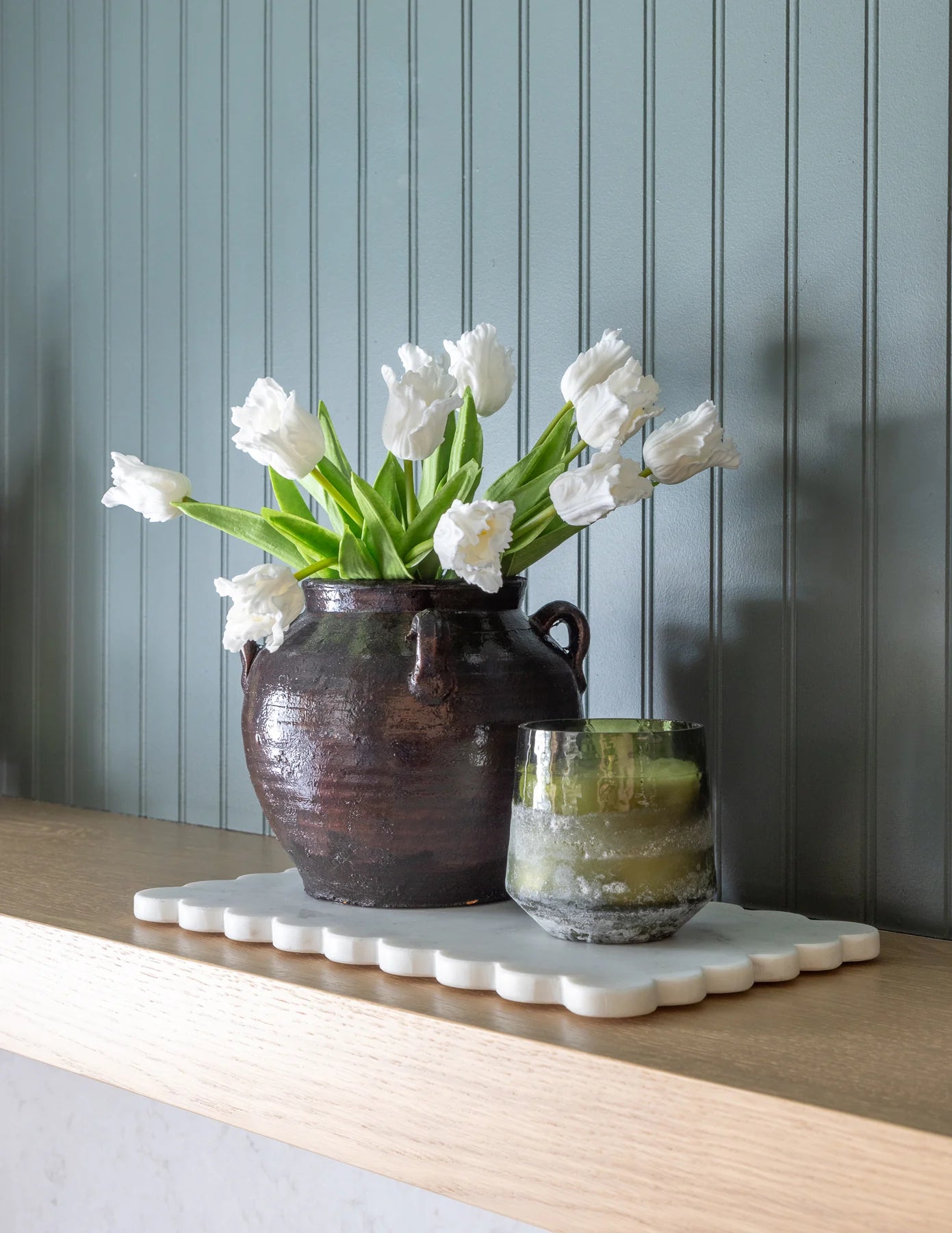 Scalloped cutting board