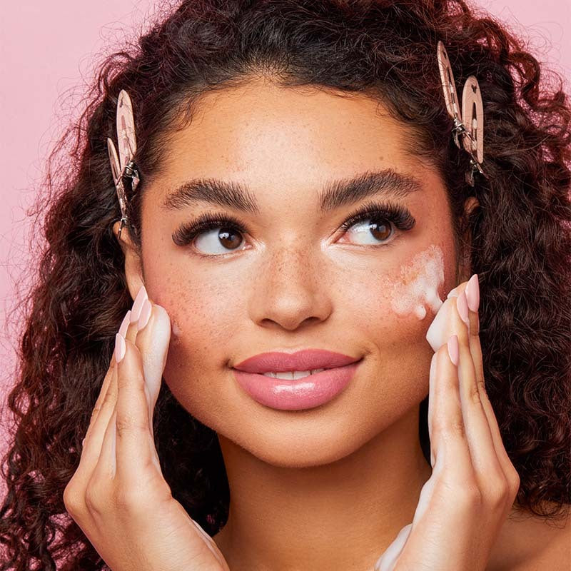 CLOUD CLEANSE FACE WASH