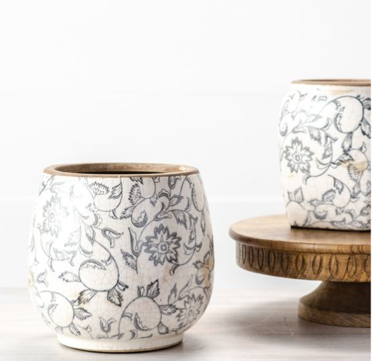 Round Heirloom Planter