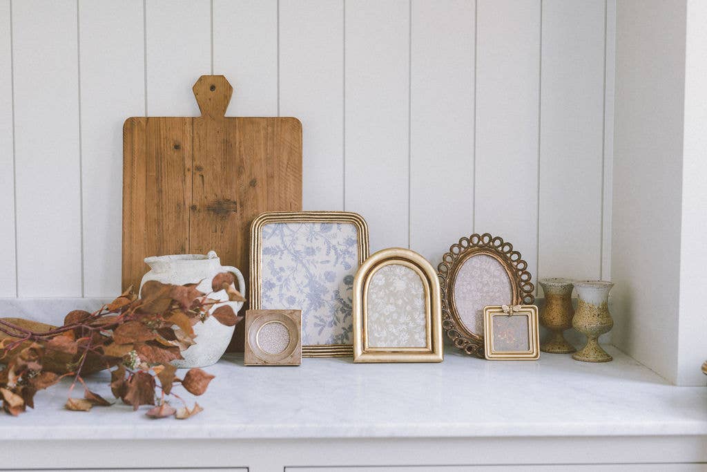 Small Square Circle Photo Frame