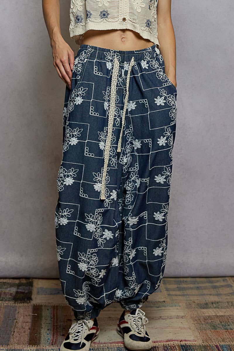 Floral embroidery quilted jogger pants