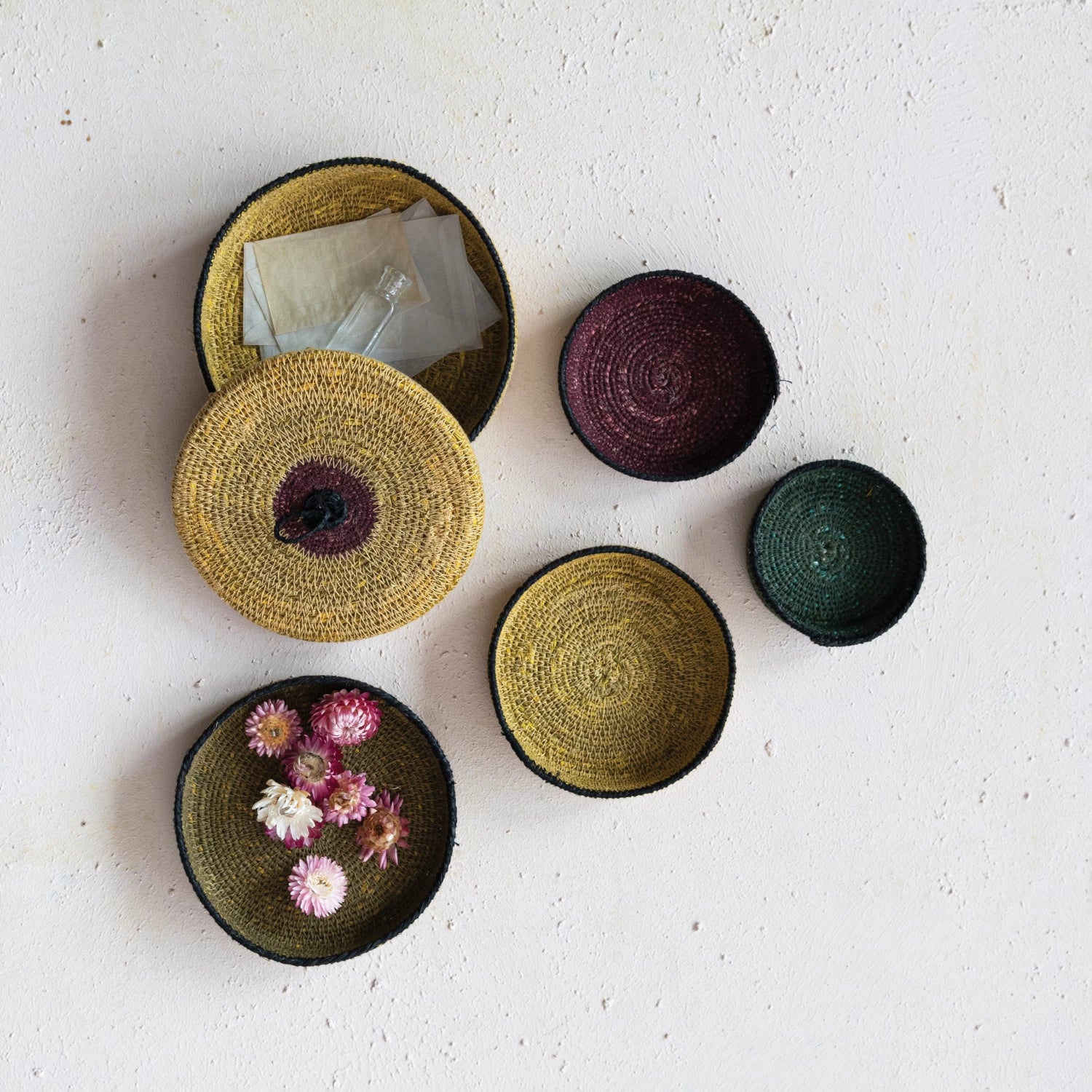 Hand-Woven Seagrass Nesting Basket