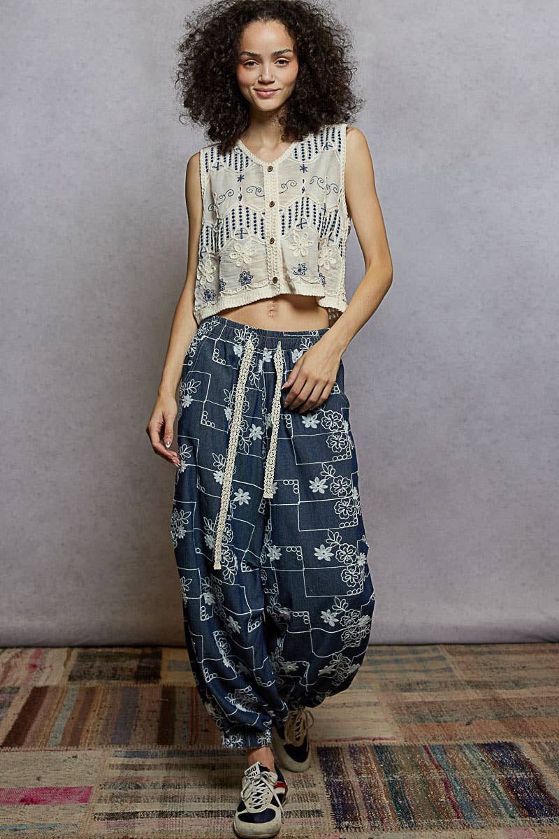 Floral embroidery quilted jogger pants