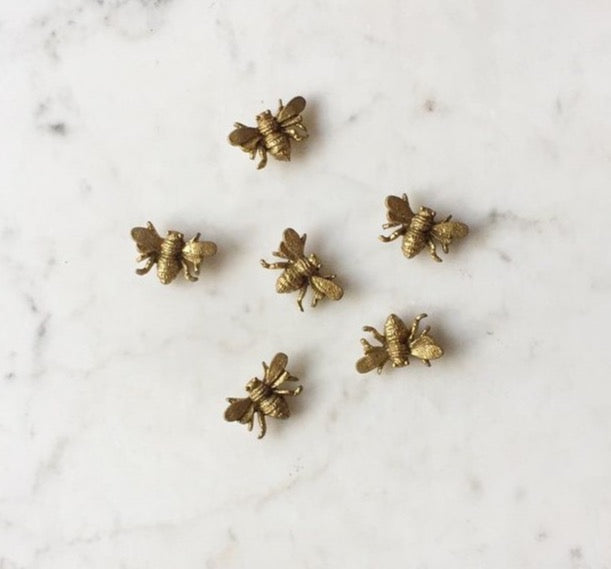 pewter bee magnet