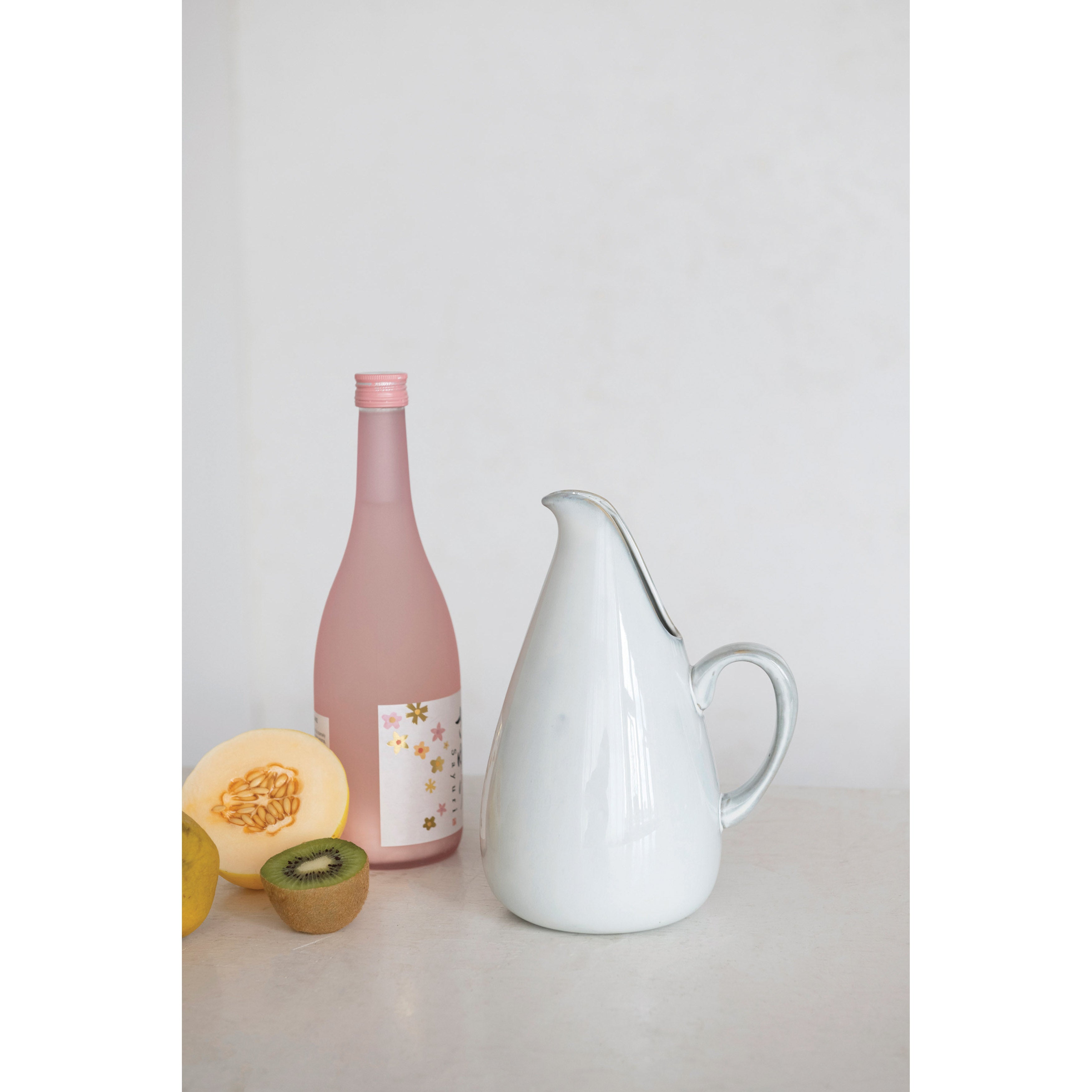 Pitcher 32 oz Reactive Glaze