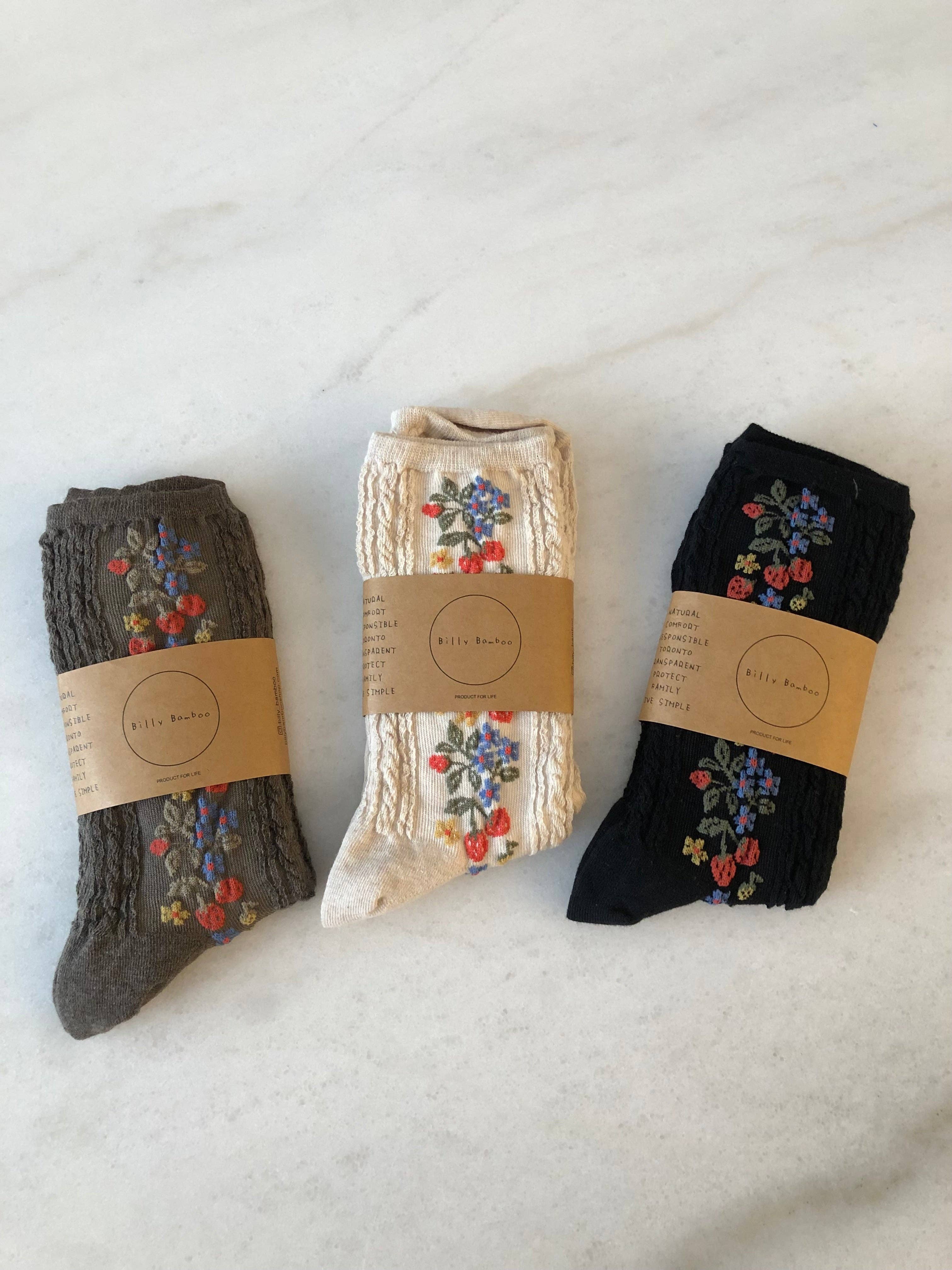 STRAWBERRY GARDEN SOCKS