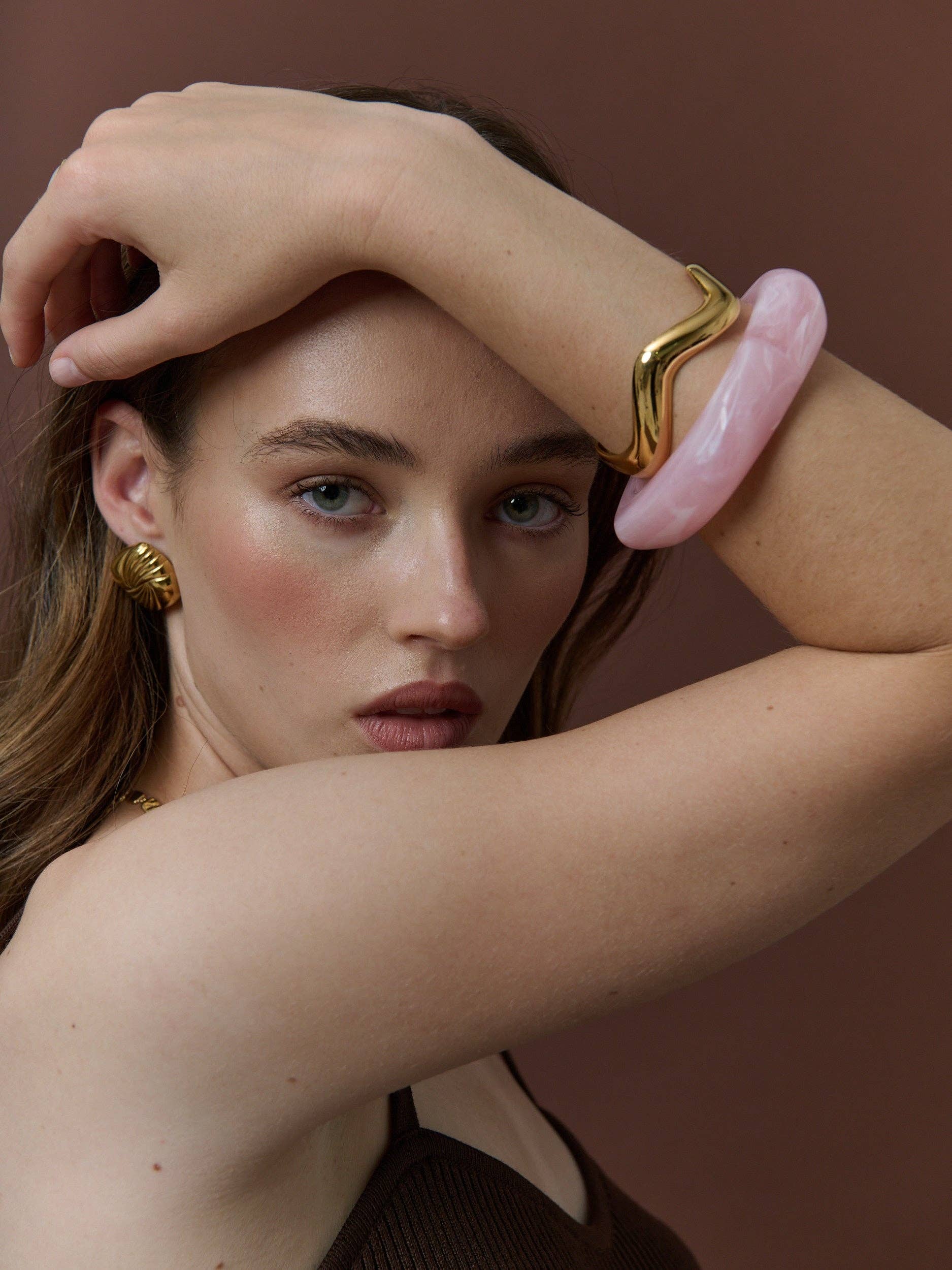 Wavy Slim Gold Bangle