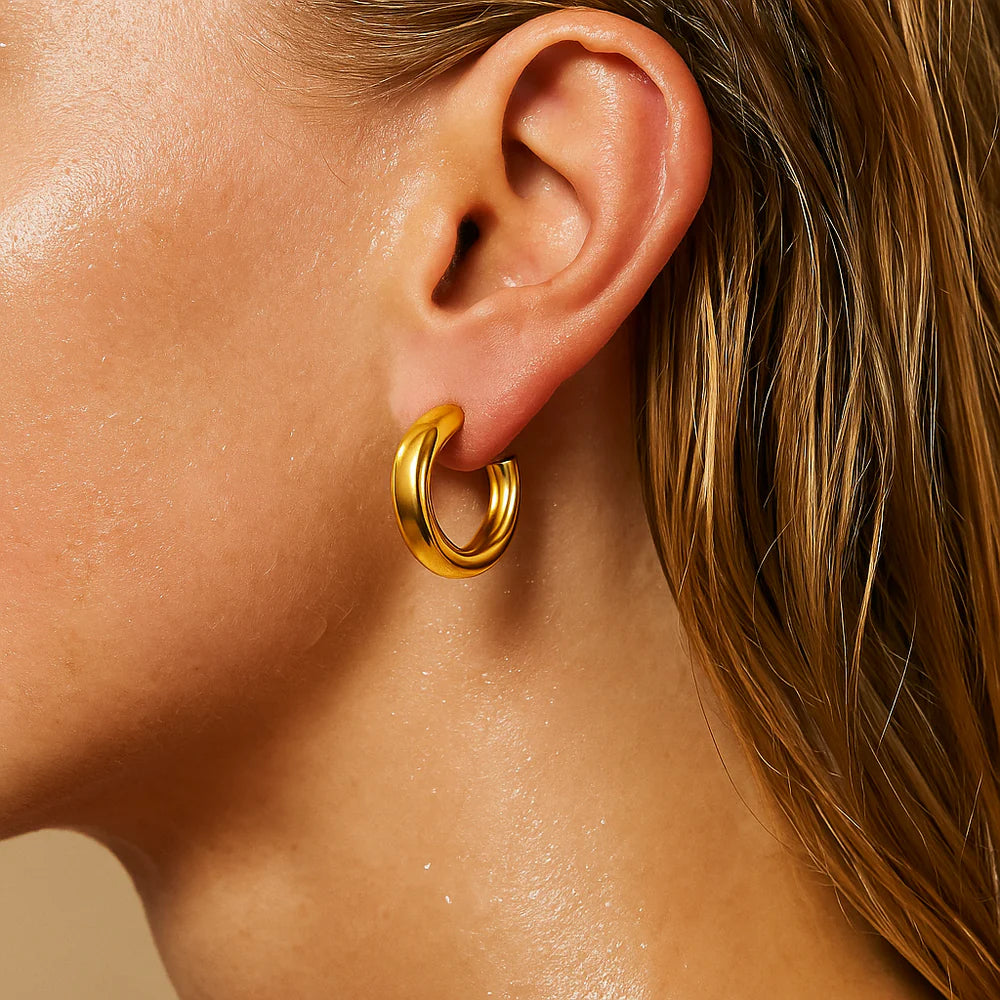 Cosa Mini Hoop Earring