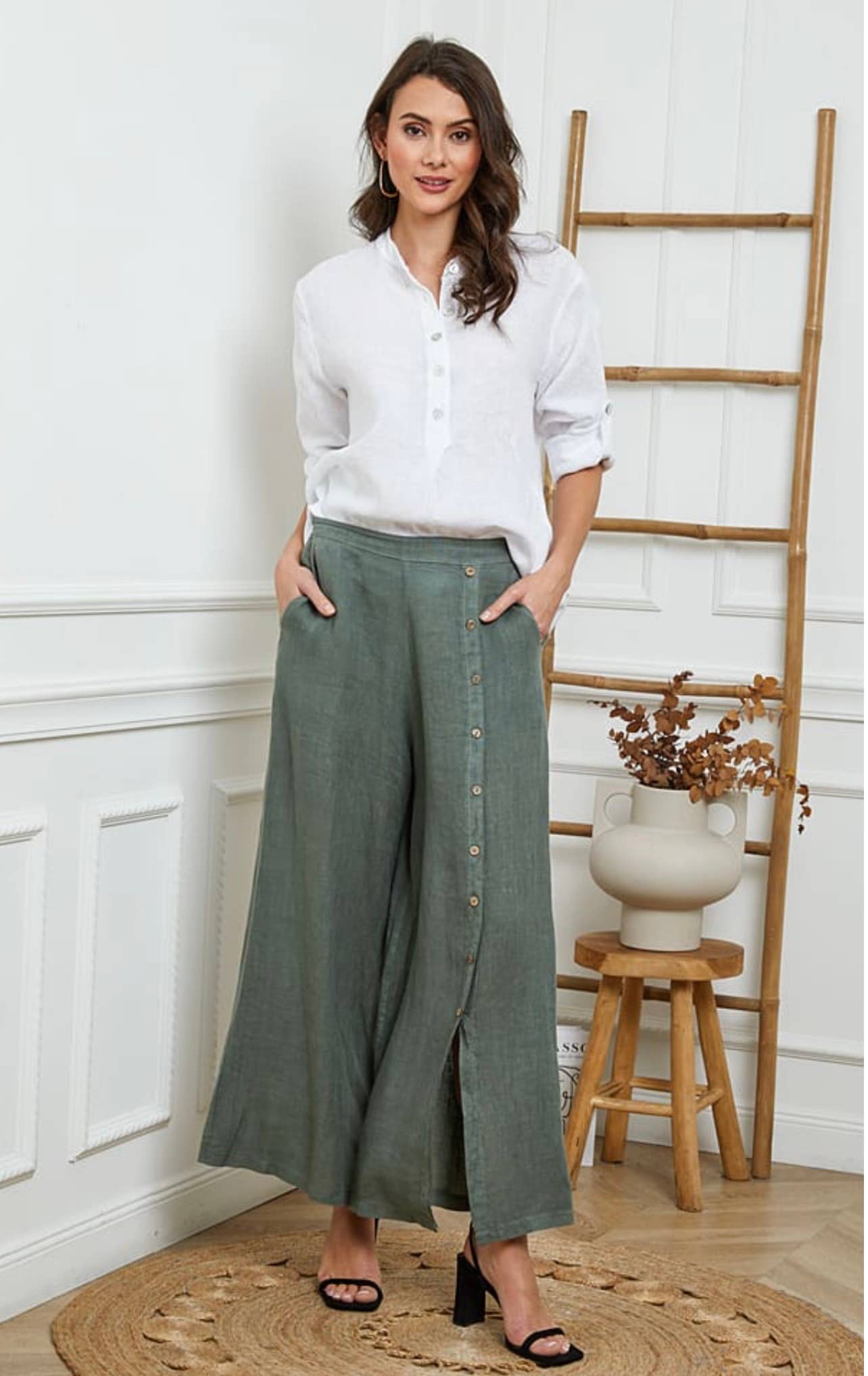 linen blouse with 3/4 sleeves