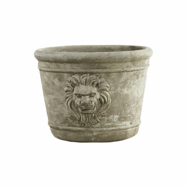 Short Lion Head Cement Planter