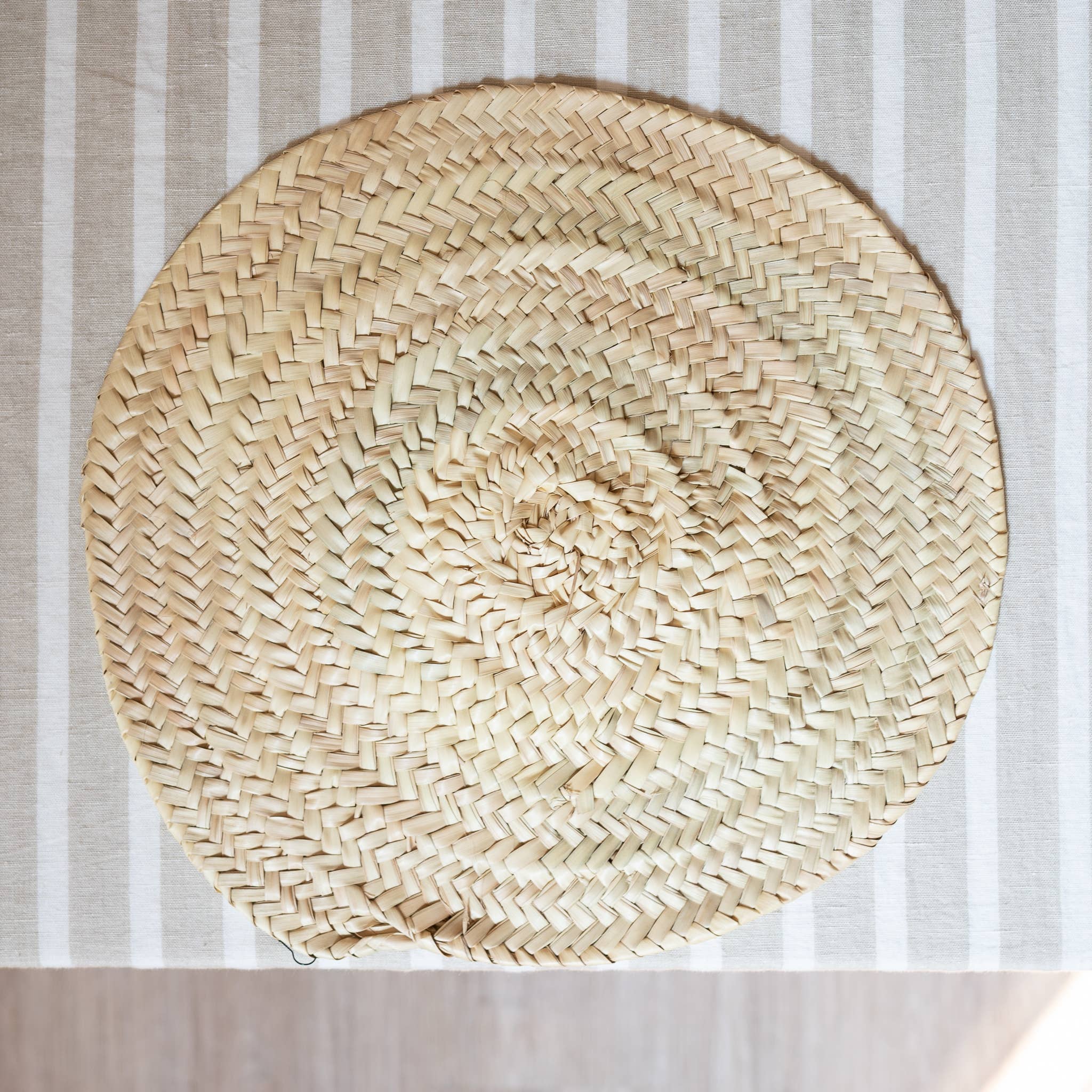 Straw Round Placemat