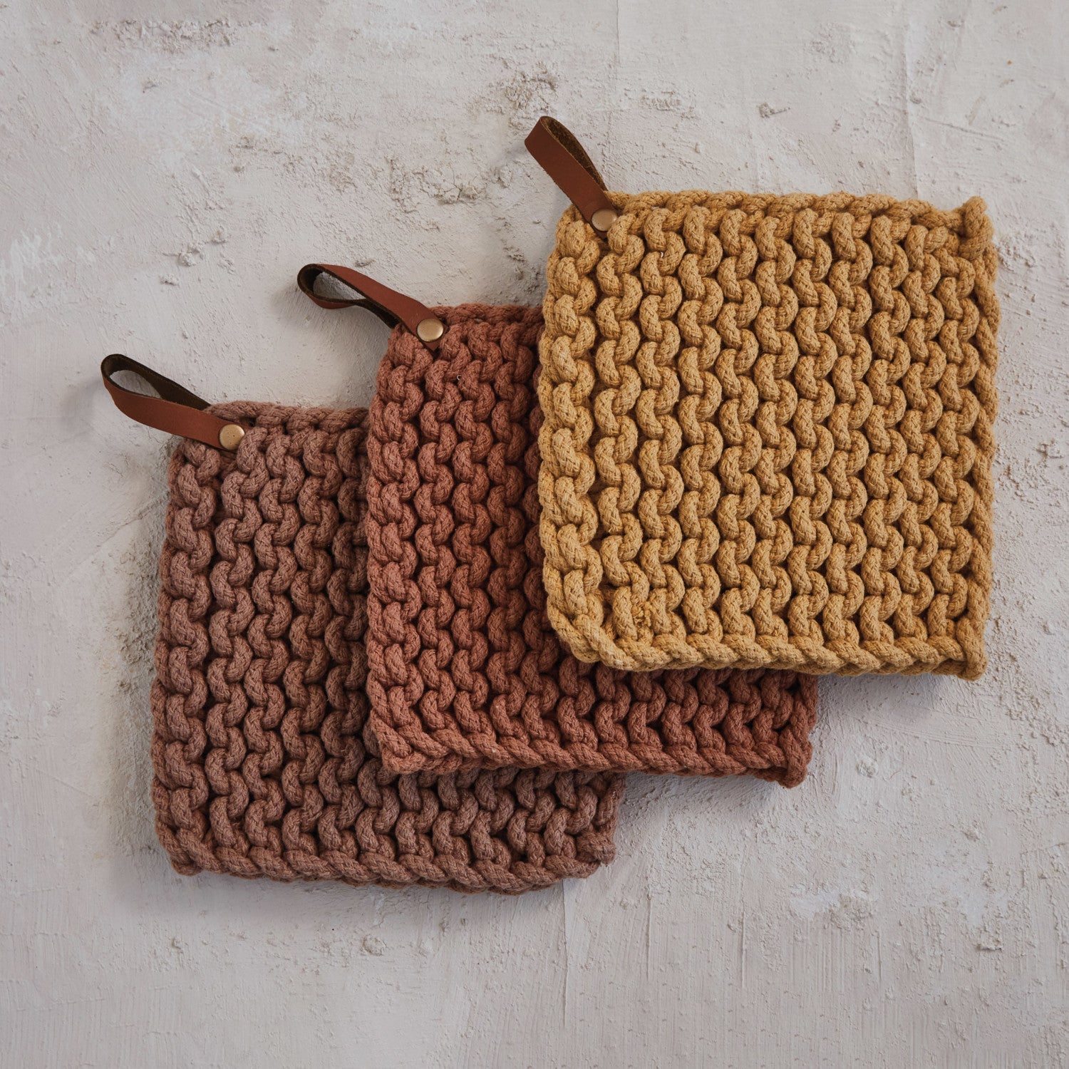 Leather Loop Pot Holder