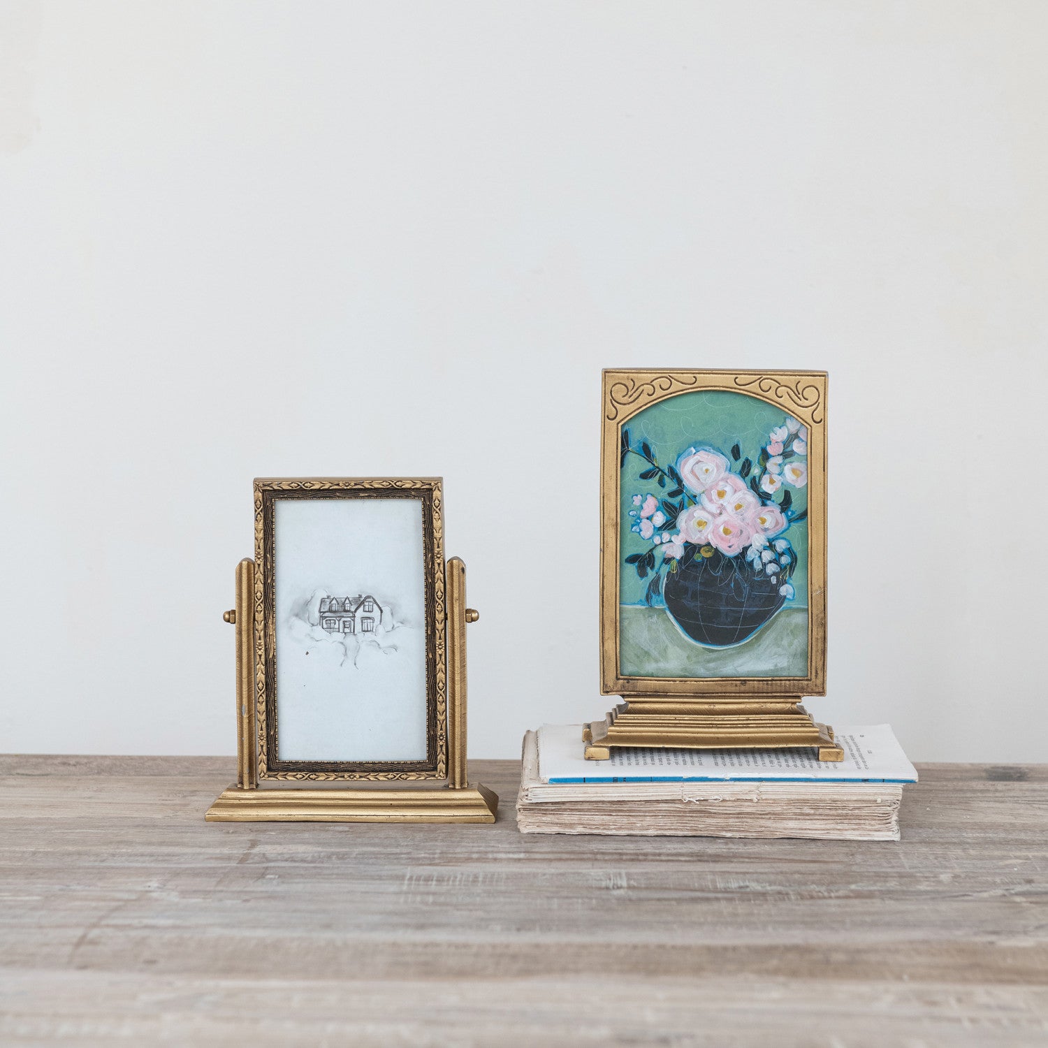 Metal Scalloped Bird Bowl