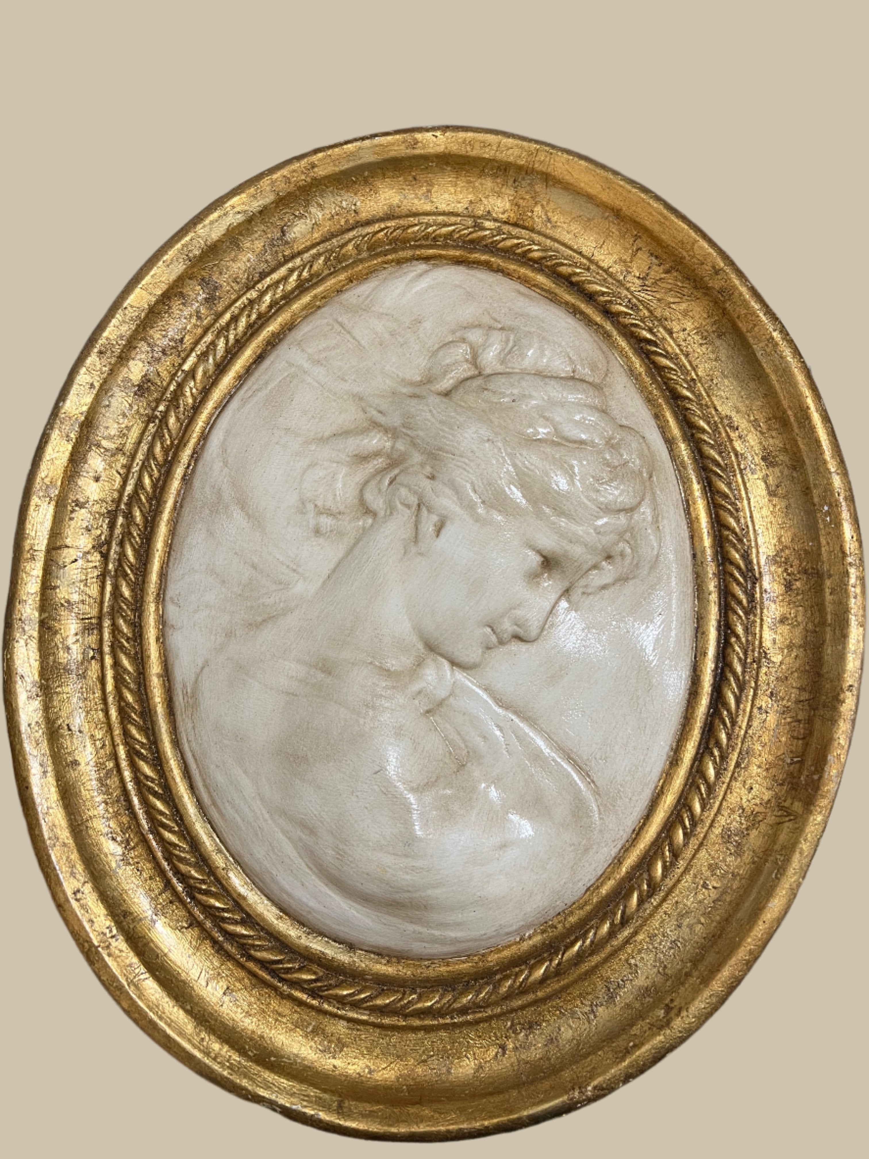 Victorian Lady Plaque