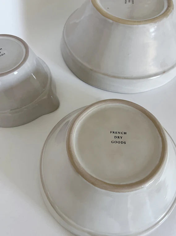 French Dry Goods spout bowl