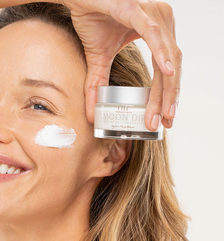 Moon Dip Ageless Facial Mousse