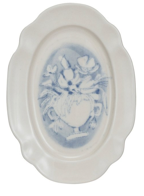 Cupid Scalloped Plate