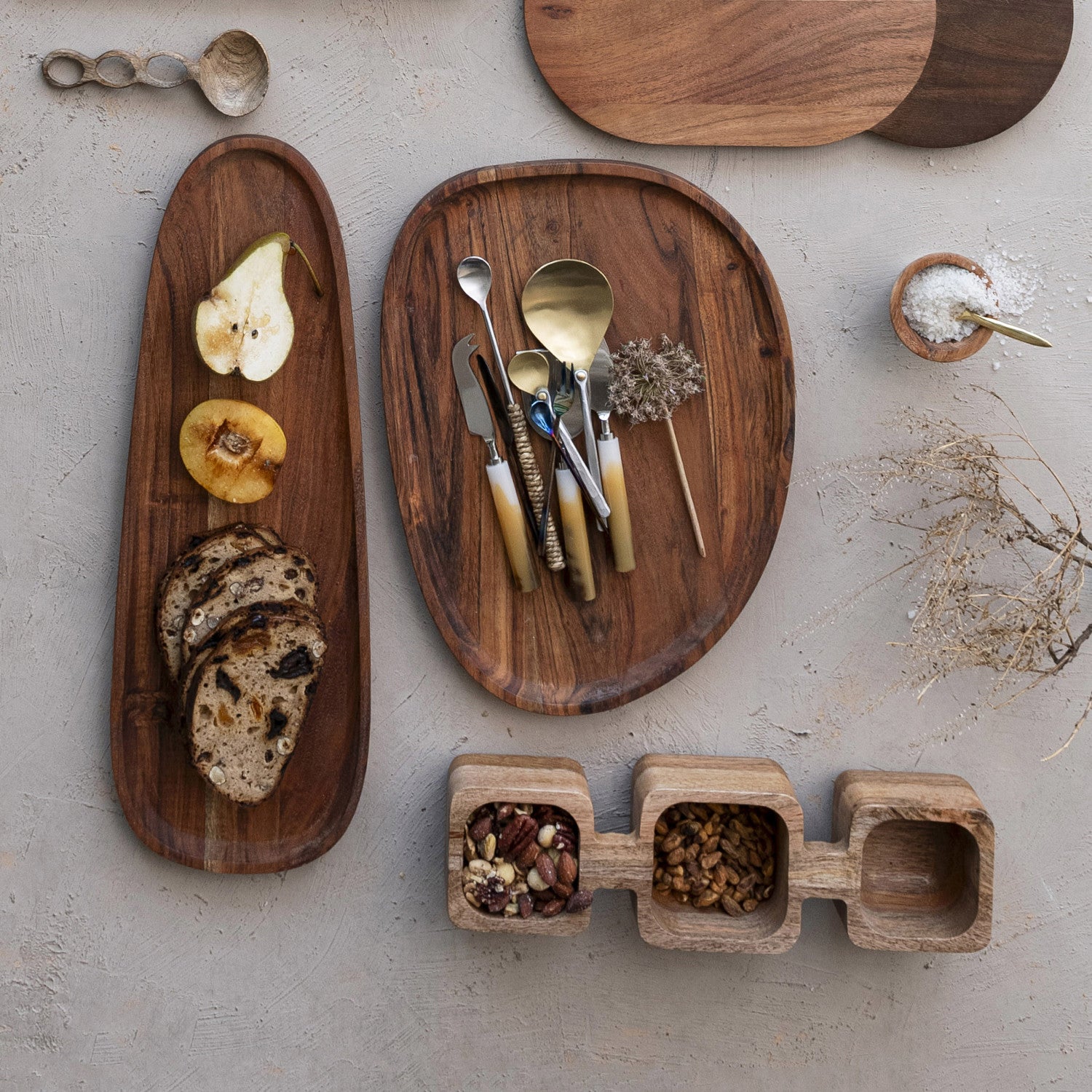 Mango Wood Dish w/ Sections