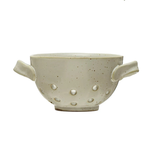 Speckled Cream Berry Bowl w/ Handle