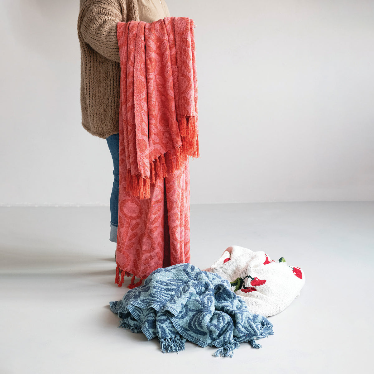Floral Jacquard Throw