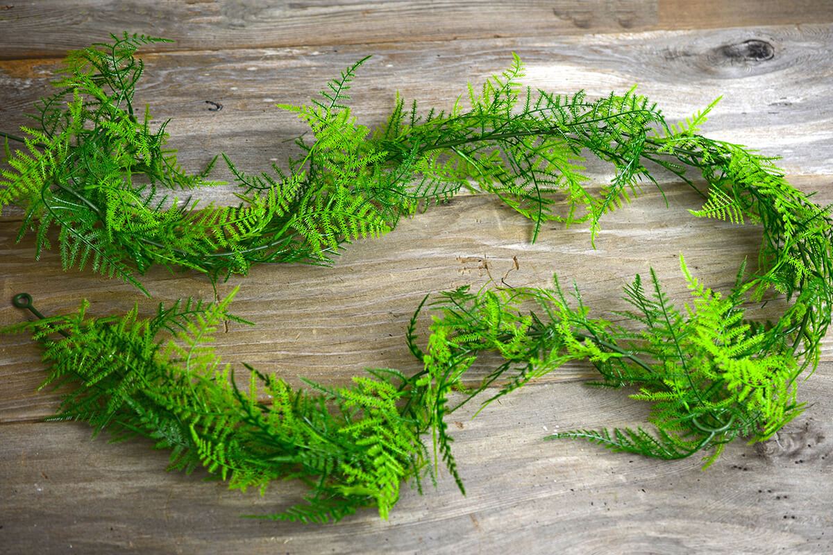 Fresh Narrow Fern Garland