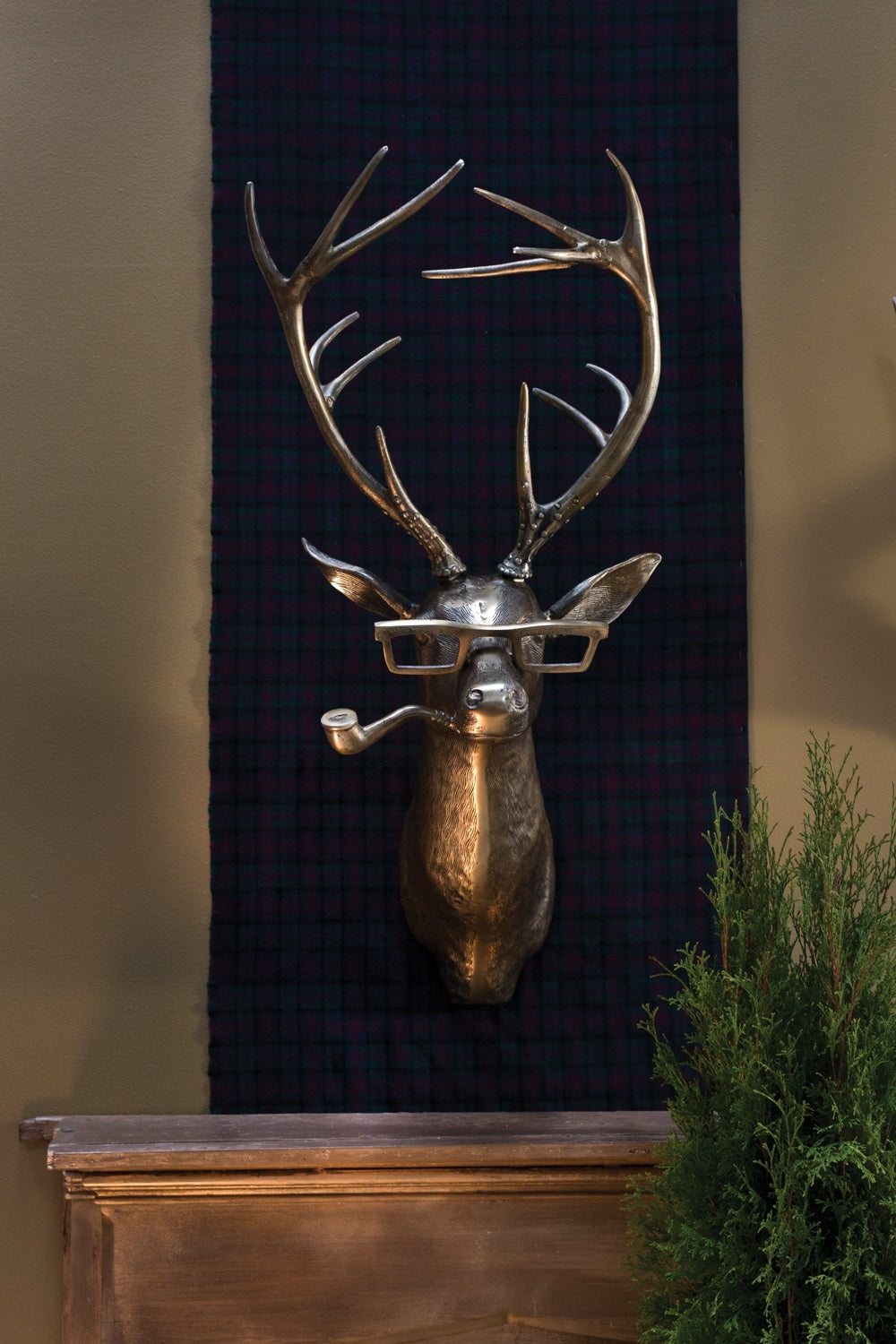 E+E Wall Mount - Frankie the Stag