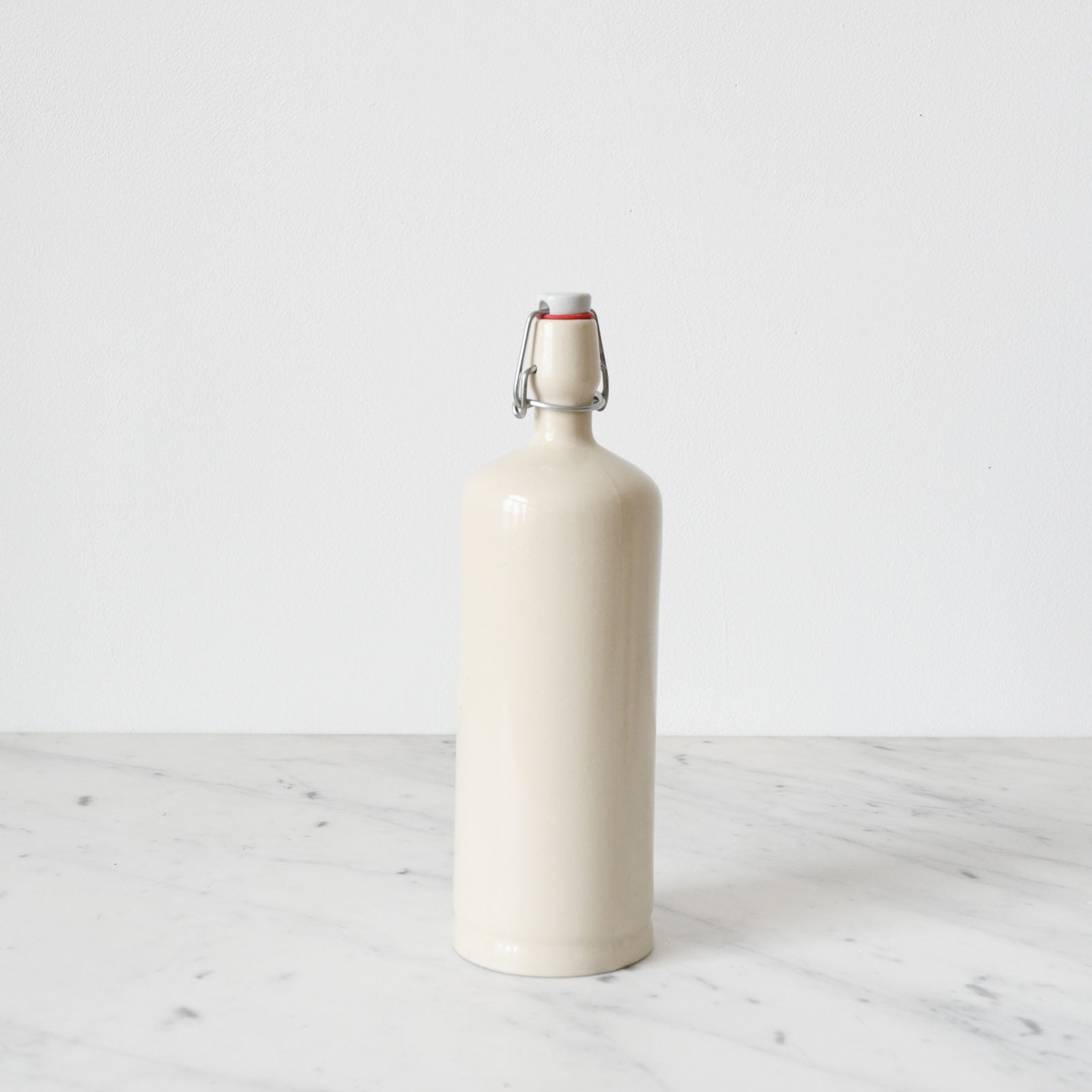 Poterie Renault Bottle Md. White 1L